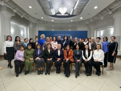 Consiliul de Femei a Federației SINDASP și deputatele din Parlamentul Republicii Moldova întrunite în cadrul unei mese rotunde