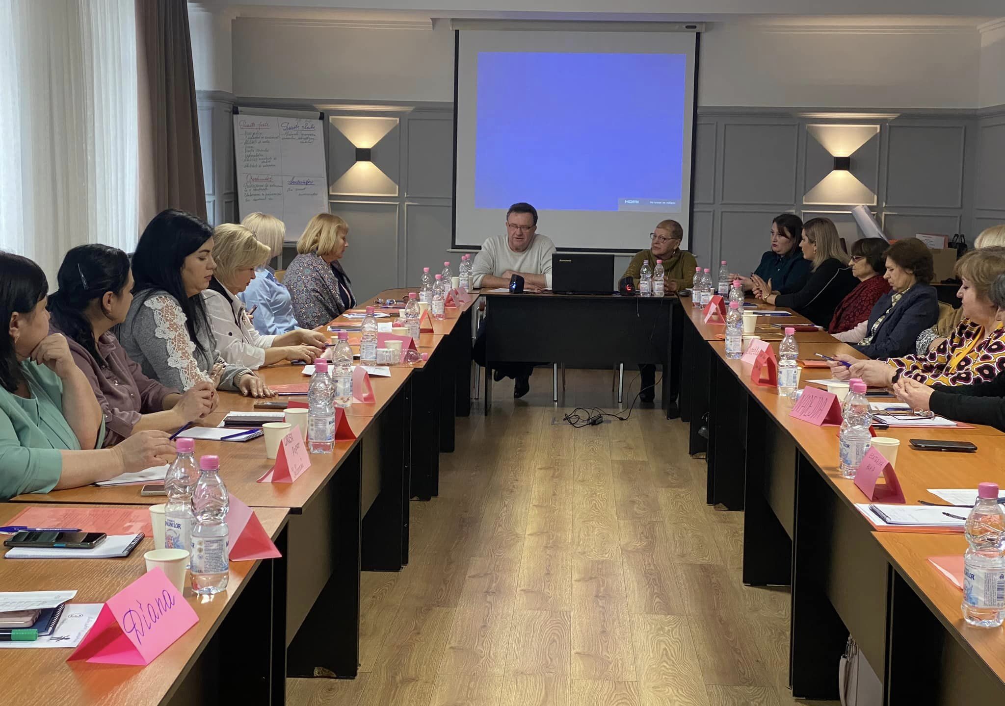 Sindicalistele din Consiliul de Femei a Federației SINDASP au participat la un seminar de instruire